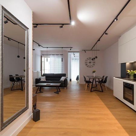 Villa Wenecja Apartament Albero Познань Экстерьер фото